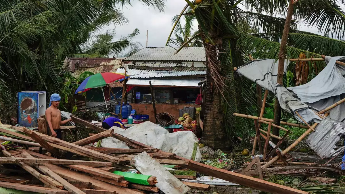 Imatge dels desperfectes després del pas d'un tifó al sud-est asiàtic